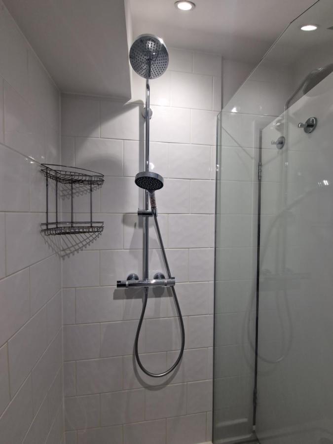 Confystay Habitación en casa particular Londres